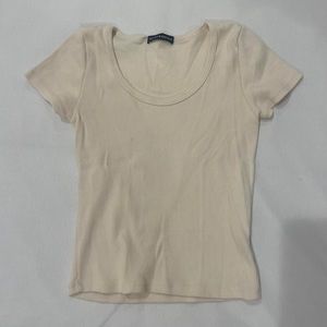 Brandy Melville tee